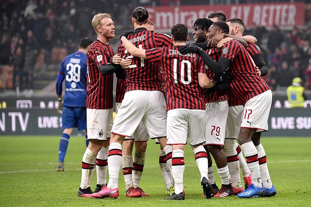 曼城客场2-0击败莱斯特，马尔穆什破荒，格拉利什助力，暂居英超第四位